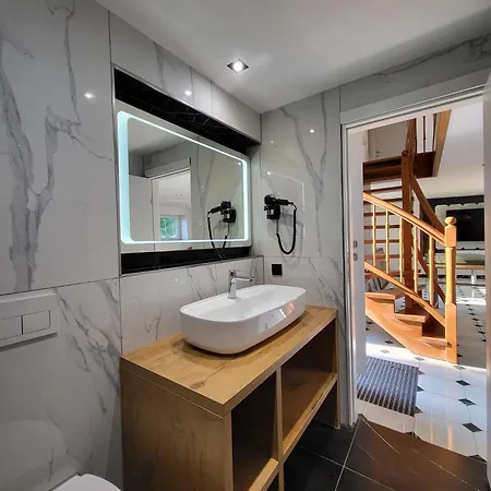 Ny-golden Apartments-dortmund Airport Apartman Dortmund