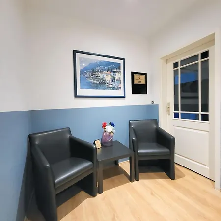 Ny-golden Apartments-dortmund Airport Apartman *