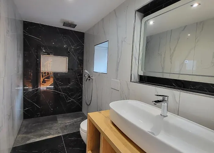 Ny-golden Apartments-dortmund Airport Apartament